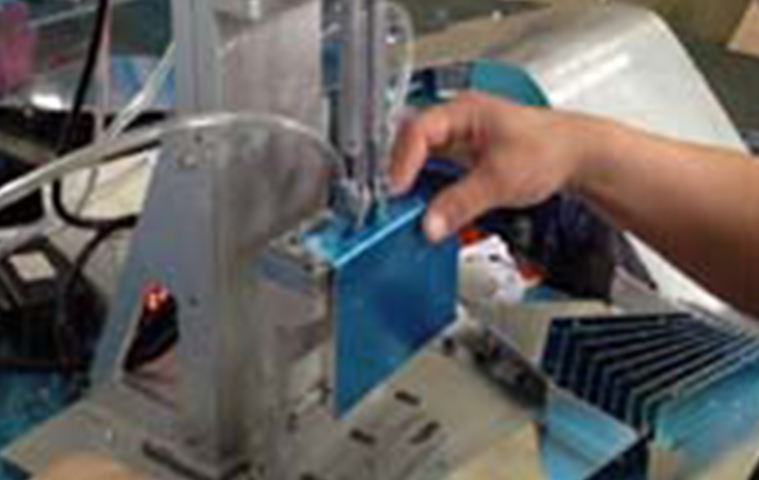 視覺(jué)點(diǎn)膠機(jī)